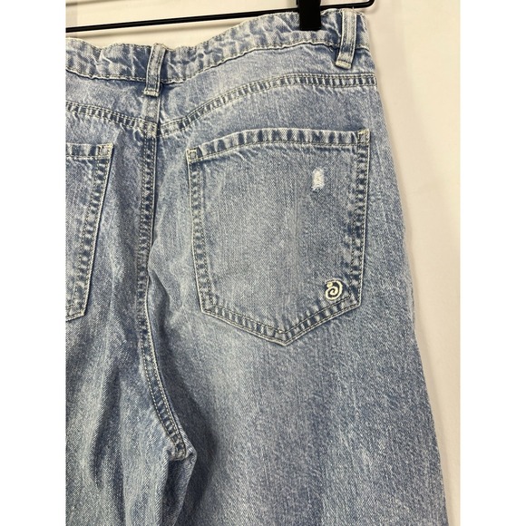 Indigo Rein Wide Leg Distressed Jeans Size 9 28x30 Light Wash - Picture 10 of 13